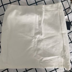 Forever 21 white mini skirt